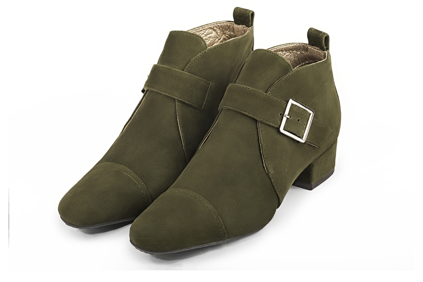 Women's khaki green elegant ankle boots, with buckles at the front. Round toe. Low block heels - Front view